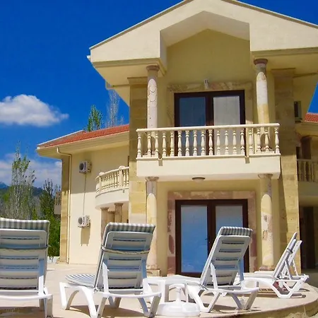 Eanda Villa
